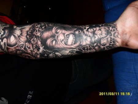 horror sleeve nr 1