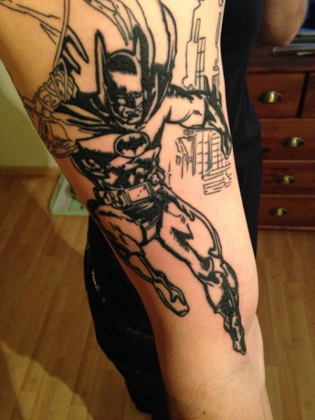 Batman. Part I of III, Superhero-Arm