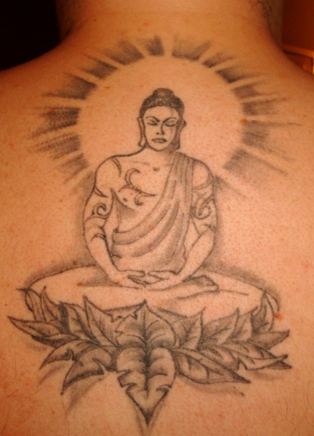 ThaiBuddha auf Lotus knapp 2 Jahre alt