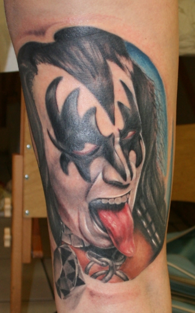 KISS on Twitter KISSARMYROCKS Latest KISS tattoos PaulStanleyLive  genesimmons Keep the photos comingwe love seeing them  httpstcoOTbyOoxWdf  Twitter