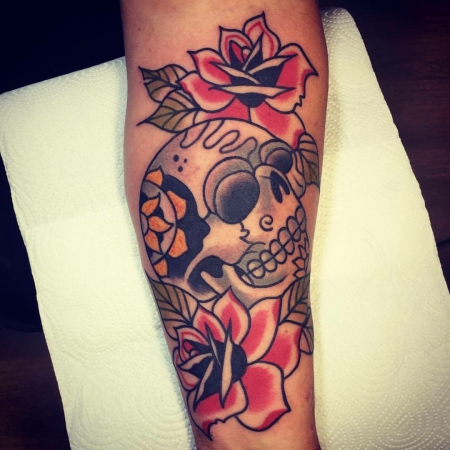 Skull and roses