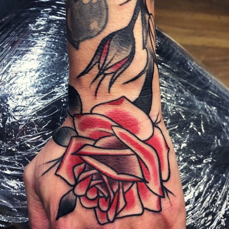 Hand rose 