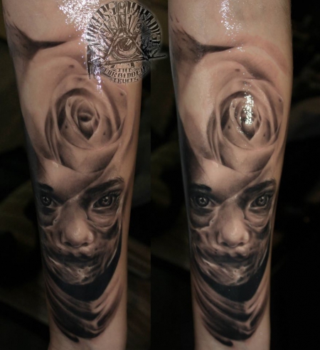 Skull / Face by Raphael Kieserling (Inkers Paradise Tattoo)
