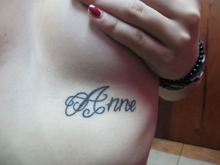 Der Name meiner Schwester, 1. Tattoo