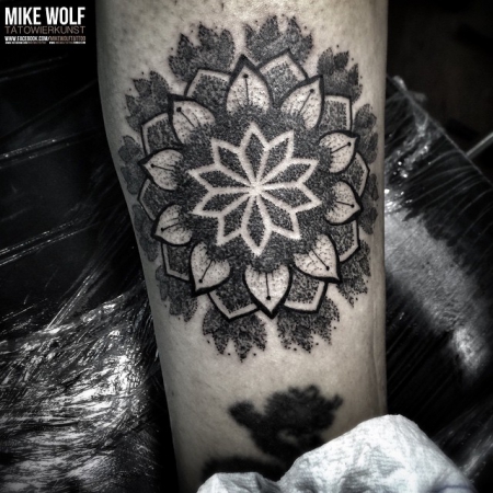 www.facebook.com/MikeWolfTattoo