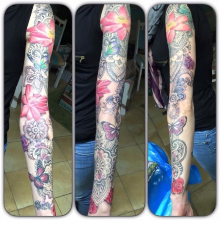 Fullsleeve Mandalas-Blümchen-Schmettis