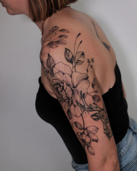 Pfingstrosen Floraler halb Sleeve verheilt 